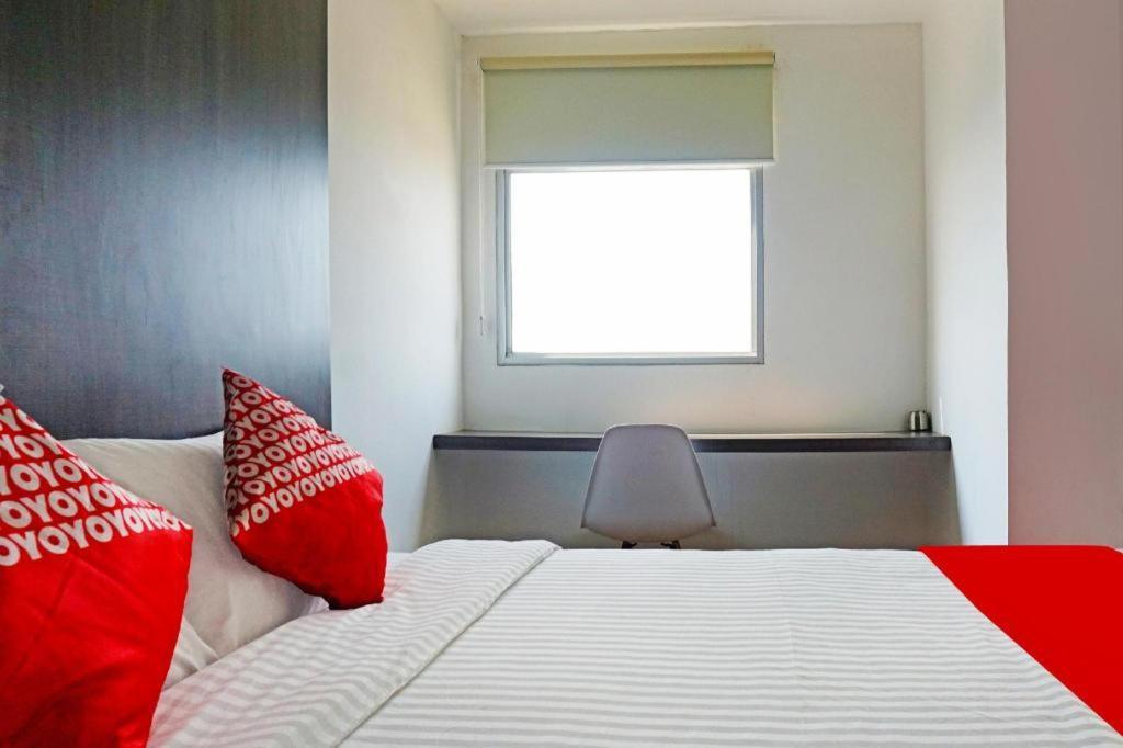 Oyo 91593 San San Rooms Apartment Gunung Putri Square Gunungputri Extérieur photo